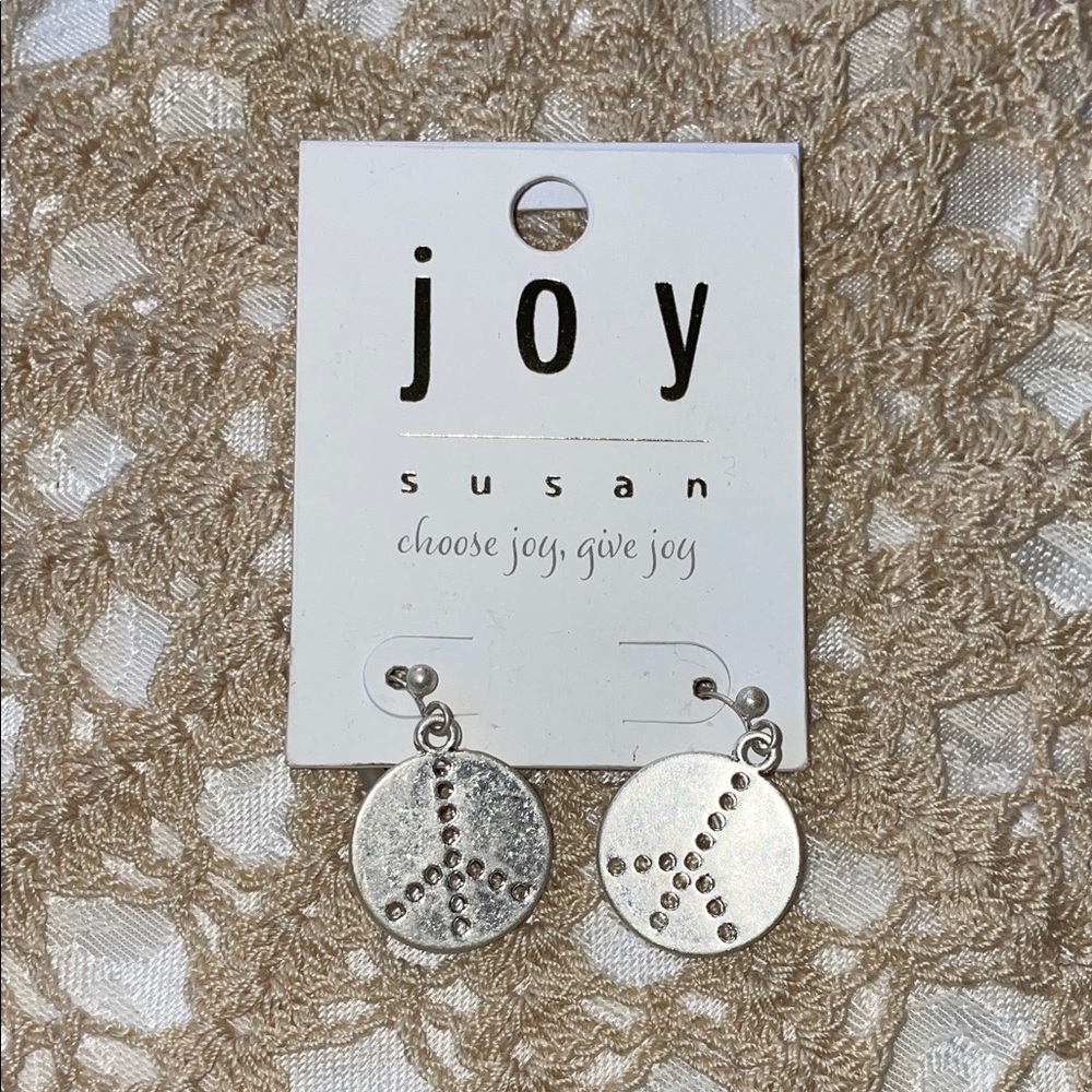 NWT Joy Susan Silver Peace Earrings